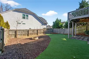 1532 Craftsman Rd NW, Atlanta, GA 30318 - Photo 33