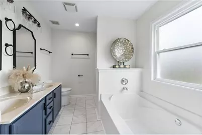 589 Whitaker Street NW, Atlanta, GA 30318 - Photo 19