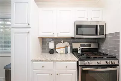 100 Biscayne Drive NW #D1, Atlanta, GA 30309 - Photo 11