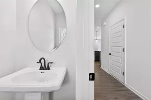 1055 Elowen Dr, Austell, GA 30168 - Photo 17