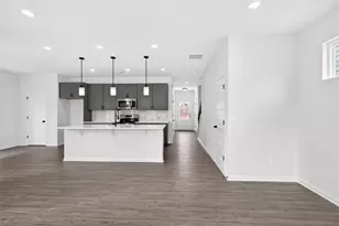 1055 Elowen Dr, Austell, GA 30168 - Photo 9