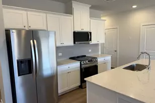 7269 Mulberry Trace Ln, Flowery Branch, GA 30542 - Photo 3