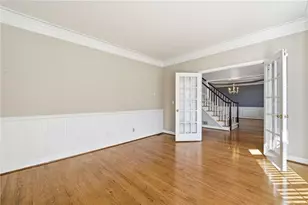 2130 Azalea Dr, Roswell, GA 30075 - Photo 7