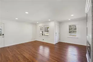 2198 Lower Roswell Rd, Marietta, GA 30068 - Photo 3