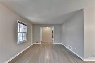 4211 Hideaway Dr, Tucker, GA 30084 - Photo 5