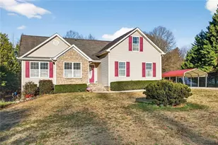 443 Beacon Dr, Maysville, GA 30558 - Photo 1