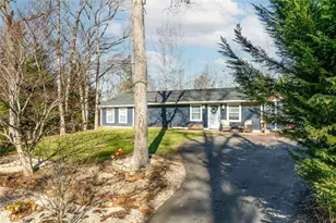 6120 Cardinal Dr, Gainesville, GA 30506 - Photo 5