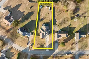 1541 Wynfield Dr, Auburn, GA 30011 - Photo 3