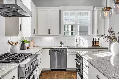 1468 Fairmont Avenue NW, Atlanta, GA 30318 - Photo 29