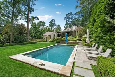 4279 E Brookhaven Drive NE, Atlanta, GA 30319 - Photo 37