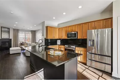 3758 Chattahoochee Summit Drive SE #21, Atlanta, GA 30339 - Photo 9