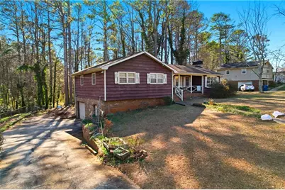 3180 Sandy Plains Road, Marietta, GA 30066 - Photo 3