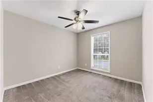 1375 Avalon Dr, Lawrenceville, GA 30044 - Photo 17