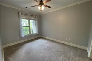 3635 E Paces Circle NE, Atlanta, GA 30326 - Photo 9