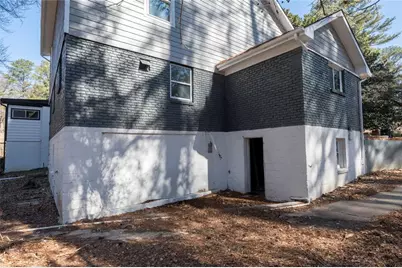 1471 Centra Villa Drive SW, Atlanta, GA 30311 - Photo 3