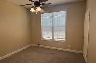 257 Otter Cir, Fayetteville, GA 30215 - Photo 17