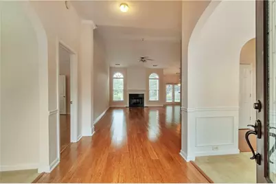 6231 Mountain Ridge Circle, Sugar Hill, GA 30518 - Photo 5