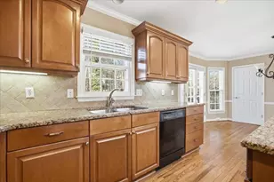 4228 Allenhurst Dr, Peachtree Corners, GA 30092 - Photo 15