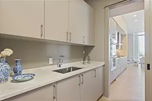 2425 Peachtree Rd NE, Atlanta, GA 30305 - Photo 19