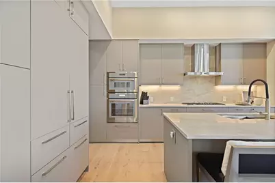 2425 Peachtree Road NE #1802, Atlanta, GA 30305 - Photo 17