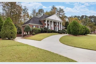 110 Emerald Lake Drive, Fayetteville, GA 30215 - Photo 1