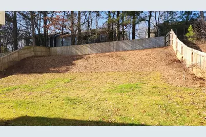 1075 Litchfield Way SW, Marietta, GA 30060 - Photo 3