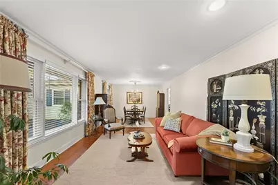 825 Beverly Drive, Gainesville, GA 30501 - Photo 9