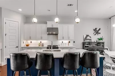 1884 Commons Place NW, Atlanta, GA 30318 - Photo 11