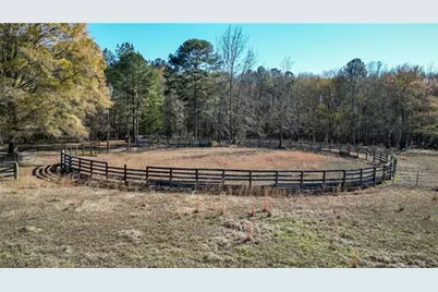 142 Carr Road, Lagrange, GA 30241 - Photo 3