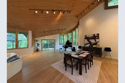 120 Laurel Drive NE, Atlanta, GA 30342 - Photo 31