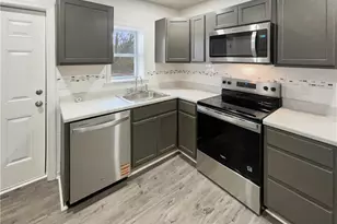 28 Elm St, Hampton, GA 30228 - Photo 7