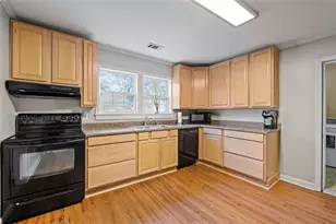 238 Cres Cir SW, Marietta, GA 30064 - Photo 9