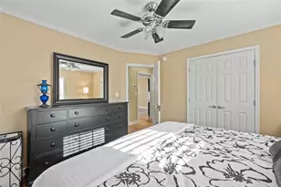 238 Cres Cir SW, Marietta, GA 30064 - Photo 17