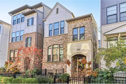 621 Broadview Terrace NE, Atlanta, GA 30324 - Photo 1