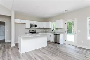 512 Branch St, Cedartown, GA 30125 - Photo 9