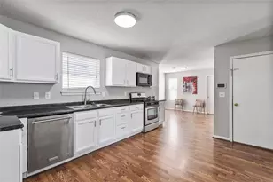 2428 Marsh Rabbit Bend, Decatur, GA 30035 - Photo 13