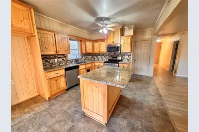 181 Barnyard Lane, Clayton, GA 30525 - Photo 11