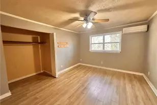 181 Barnyard Ln, Clayton, GA 30525 - Photo 13