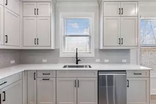 4436 Hosch Reserve Ct, Buford, GA 30519 - Photo 11