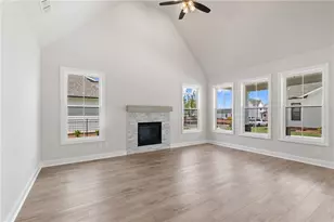 555 Pearl St, Cumming, GA 30040 - Photo 13