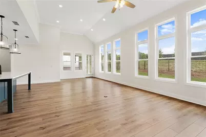 567 Pearl Street, Cumming, GA 30040 - Photo 3