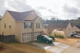 1066 Mcduffie Cir, Douglasville, GA 30134 - Photo 3