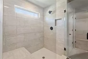9240 Holly Wood Dr, Gainesville, GA 30506 - Photo 31
