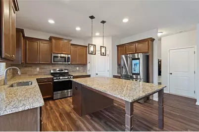 9240 Hollywood Drive, Gainesville, GA 30506 - Photo 13