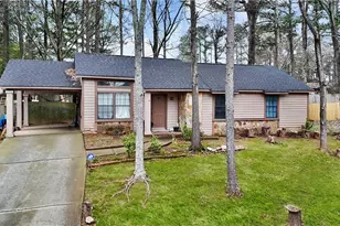 8789 Parliament Pl, Jonesboro, GA 30238 - Photo 3