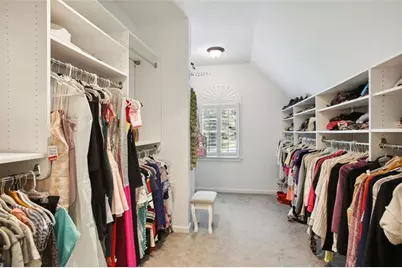 525 Forest Hills Drive, Atlanta, GA 30342 - Photo 19