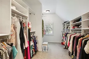 525 Forest Hills Dr, Atlanta, GA 30342 - Photo 19