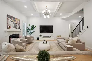 525 Forest Hills Dr, Atlanta, GA 30342 - Photo 9