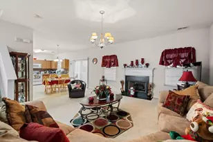 6232 Polar Fox Ct, Riverdale, GA 30296 - Photo 7