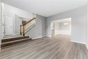 7119 Big Woods Dr, Woodstock, GA 30189 - Photo 3